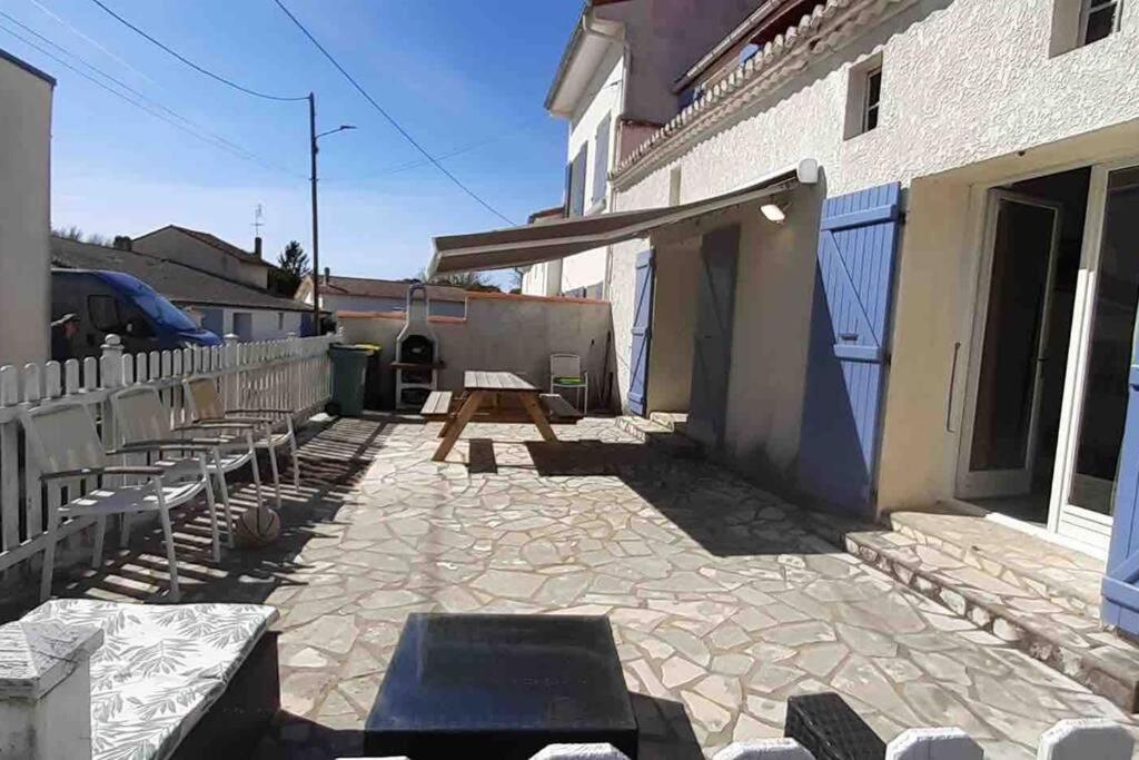 Maison De Vacances 3 Chambres Avec Terrasses Saint-Georges-de-Didonne Exteriör bild